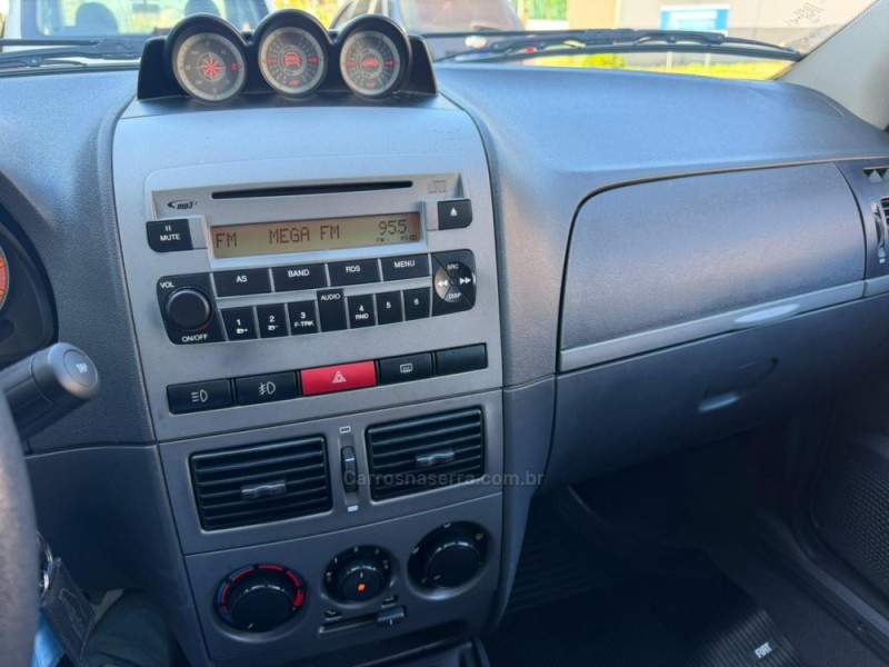 PALIO 1.8 MPI ADVENTURE LOCKER WEEKEND 8V FLEX 4P MANUAL - 2010 - LAGOA VERMELHA