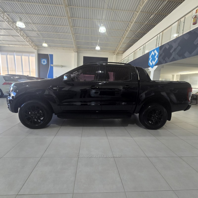 RANGER 2.2 BLACK 4X2 CD 16V DIESEL 4P AUTOMÁTICO - 2022 - SANTA CRUZ DO SUL