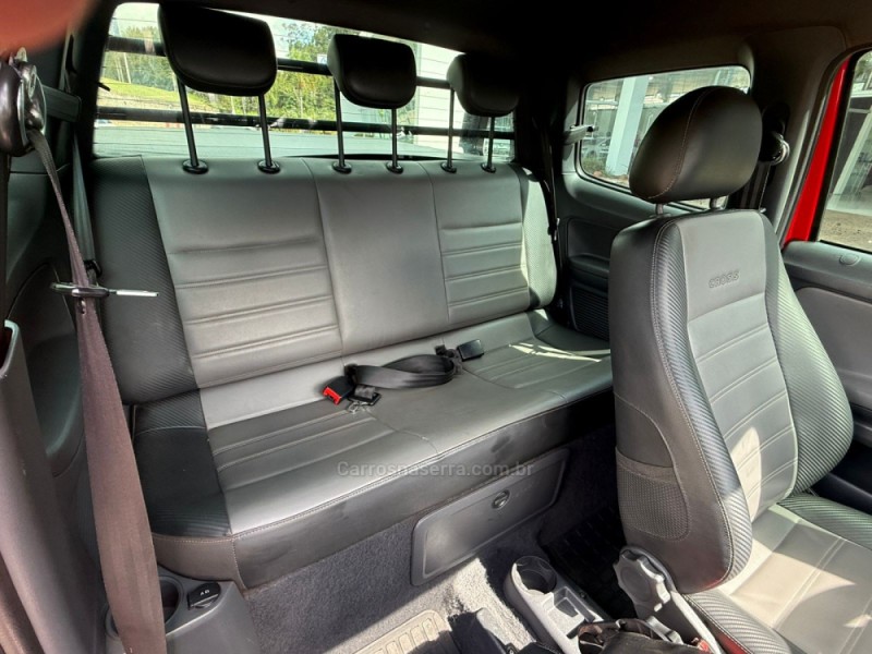 SAVEIRO 1.6 CROSS CD 16V FLEX 2P MANUAL - 2016 - NOVA PETRóPOLIS