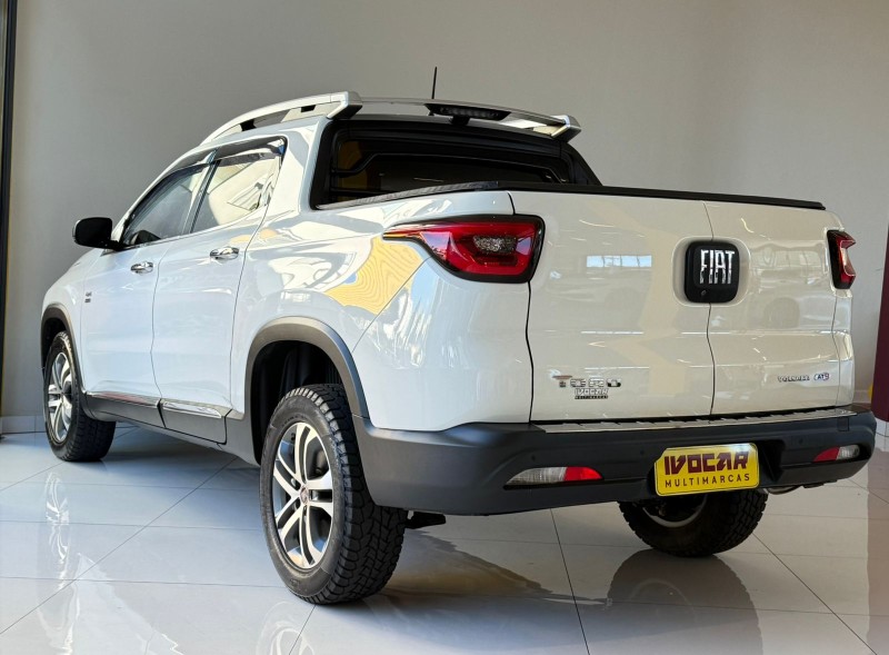 TORO 2.0 16V TURBO DIESEL VOLCANO 4WD AUTOMÁTICO - 2018 - VACARIA