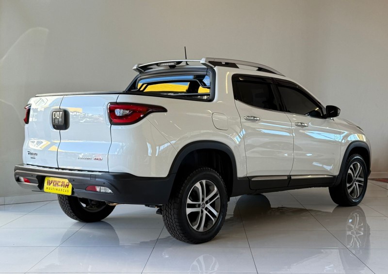 TORO 2.0 16V TURBO DIESEL VOLCANO 4WD AUTOMÁTICO - 2018 - VACARIA