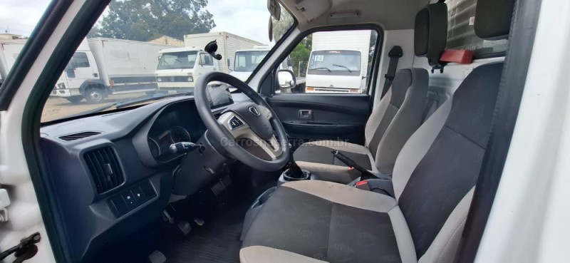 V21 1.3 16V GASOLINA 2P MANUAL - 2024 - PORTãO