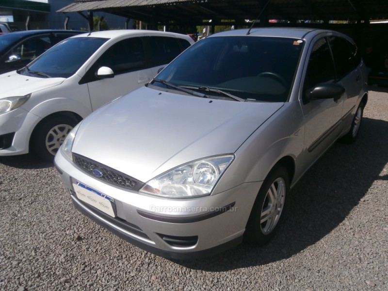 focus 1.6 gl 16v flex 4p manual 2009 farroupilha