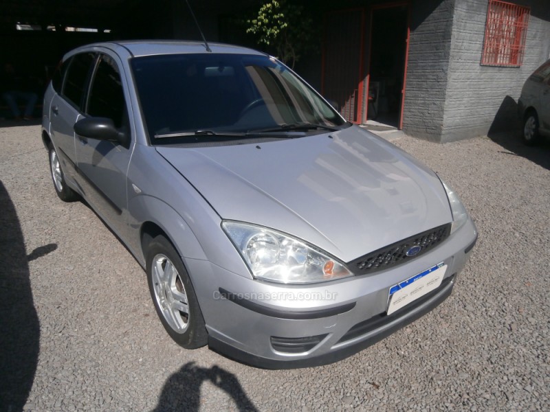 FOCUS 1.6 GL 16V FLEX 4P MANUAL - 2009 - FARROUPILHA