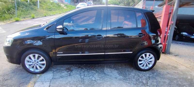 FOX 1.6 MI PRIME 8V FLEX 4P MANUAL - 2011 - FARROUPILHA