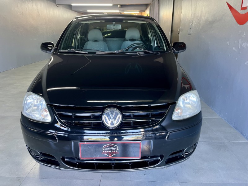 FOX 1.6 MI 8V FLEX 4P MANUAL - 2005 - CAXIAS DO SUL