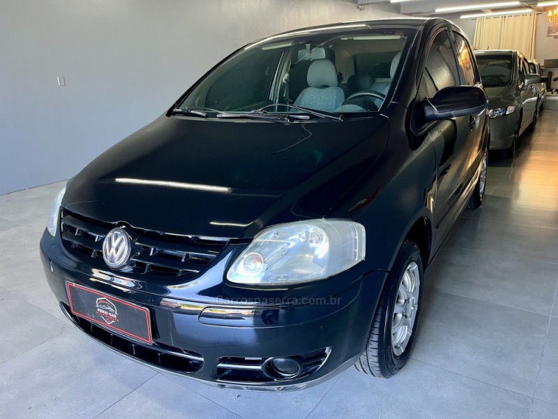 FOX 1.6 MI 8V FLEX 4P MANUAL - 2005 - CAXIAS DO SUL