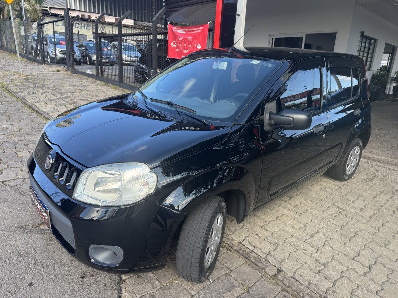 UNO 1.0 VIVACE 8V FLEX 4P MANUAL - 2013 - CAXIAS DO SUL