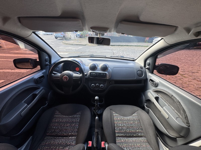 UNO 1.0 VIVACE 8V FLEX 4P MANUAL - 2013 - CAXIAS DO SUL