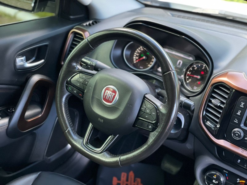 TORO 2.0 16V TURBO DIESEL VOLCANO 4WD AUTOMÁTICO - 2019 - FARROUPILHA