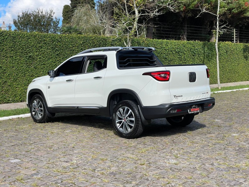 TORO 2.0 16V TURBO DIESEL VOLCANO 4WD AUTOMÁTICO - 2019 - FARROUPILHA