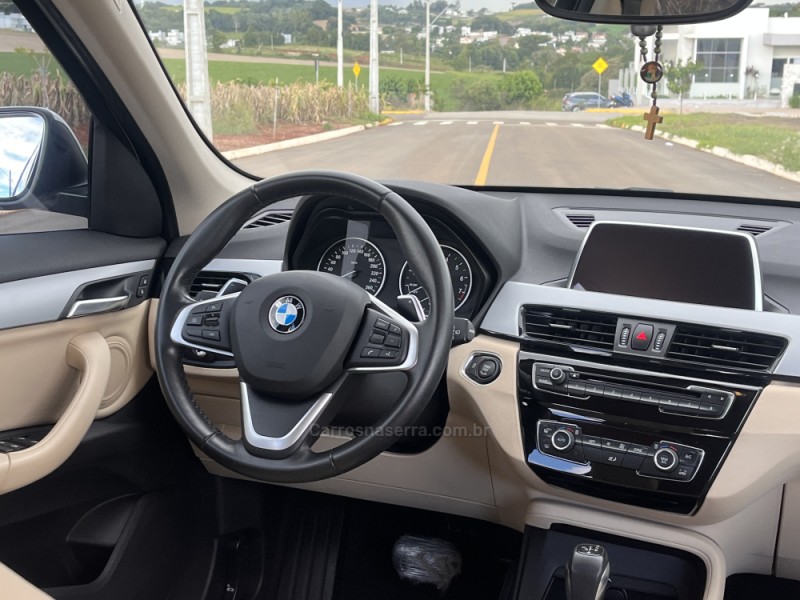 X1 2.0 16V TURBO ACTIVEFLEX SDRIVE20I 4P AUTOMÁTICO - 2018 - TAPEJARA