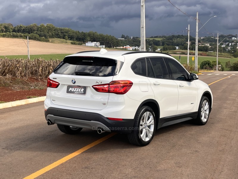 X1 2.0 16V TURBO ACTIVEFLEX SDRIVE20I 4P AUTOMÁTICO - 2018 - TAPEJARA