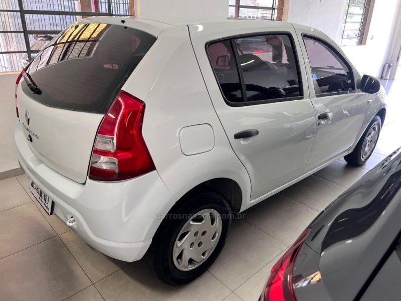 SANDERO 1.0 AUTHENTIQUE 16V FLEX 4P MANUAL - 2012 - CARLOS BARBOSA