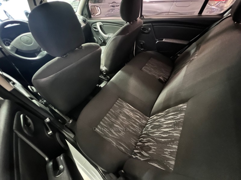 SANDERO 1.0 AUTHENTIQUE 16V FLEX 4P MANUAL - 2012 - CARLOS BARBOSA