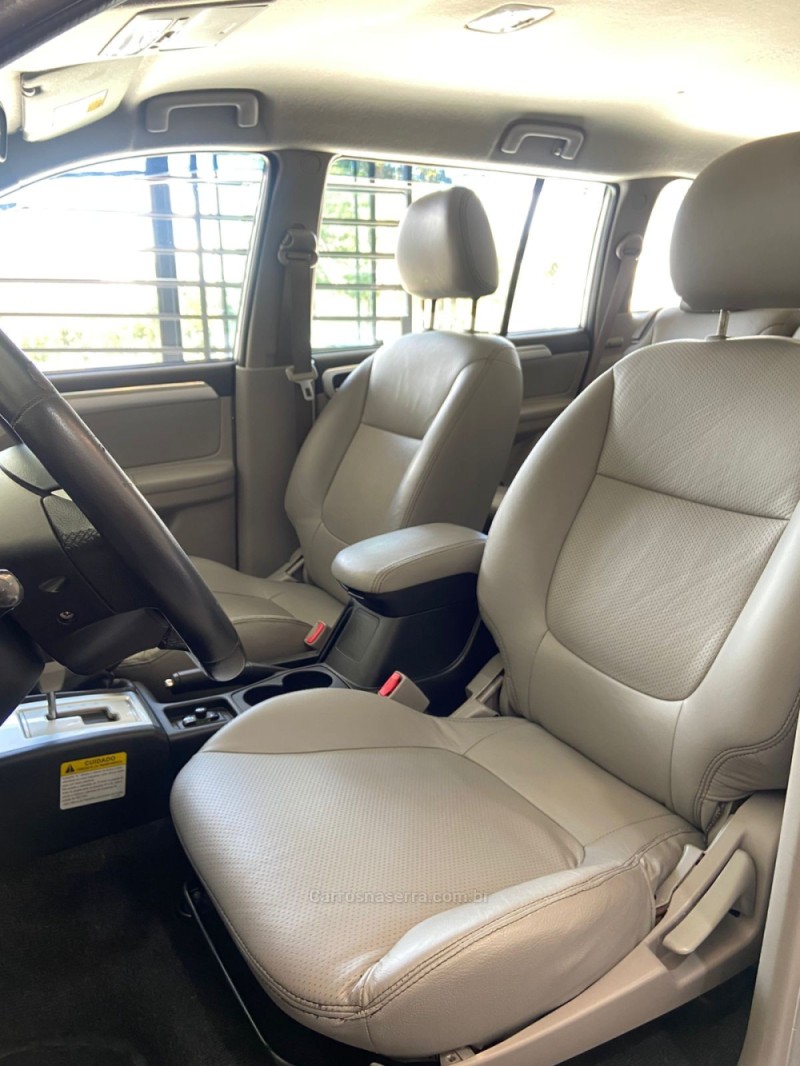 PAJERO DAKAR 3.2 4X4 16V 7 LUGARES TURBO INTERCOOLER DIESEL 4P AUTOMÁTICO - 2010 - BENTO GONçALVES