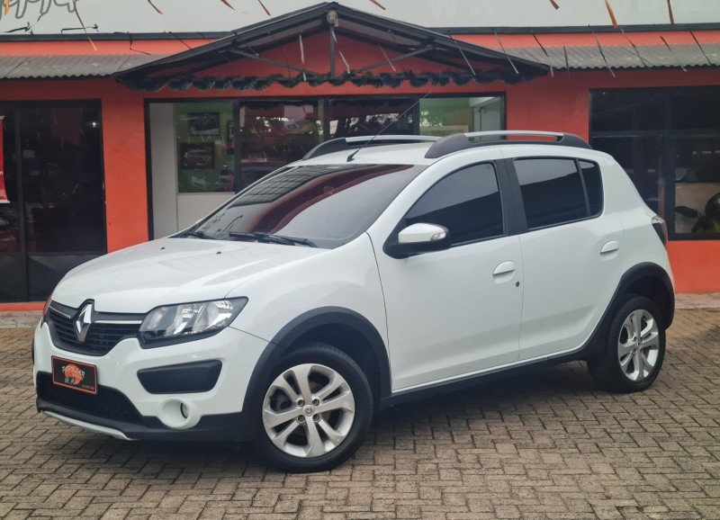 SANDERO 1.6 STEPWAY 16V FLEX 4P MANUAL - 2016 - CANELA
