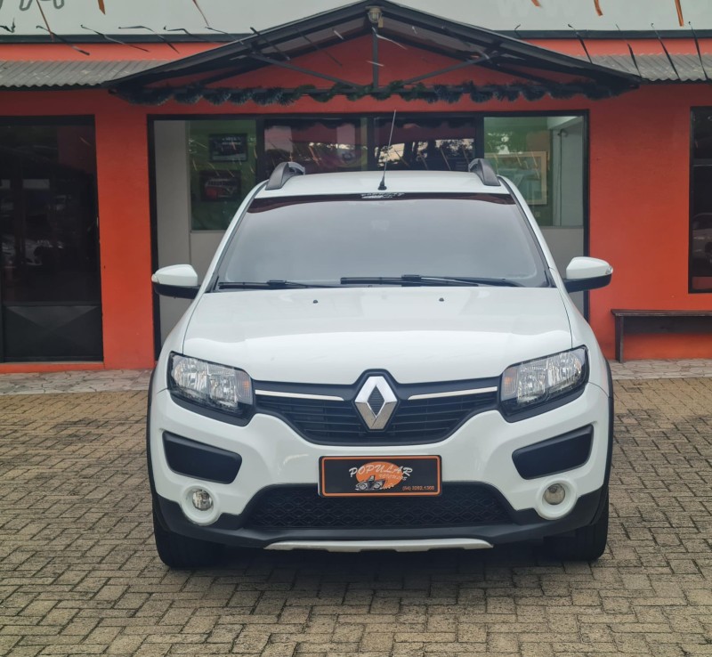 SANDERO 1.6 STEPWAY 16V FLEX 4P MANUAL - 2016 - CANELA