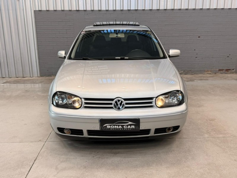 GOLF 2.0 MI COMFORTLINE 8V GASOLINA 4P MANUAL - 2003 - CAXIAS DO SUL