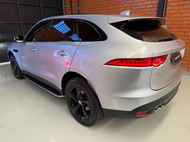 F-PACE 2.0 16V TURBO DIESEL PRESTIGE AWD 4P AUTOMÁTICO - 2017 - BENTO GONçALVES