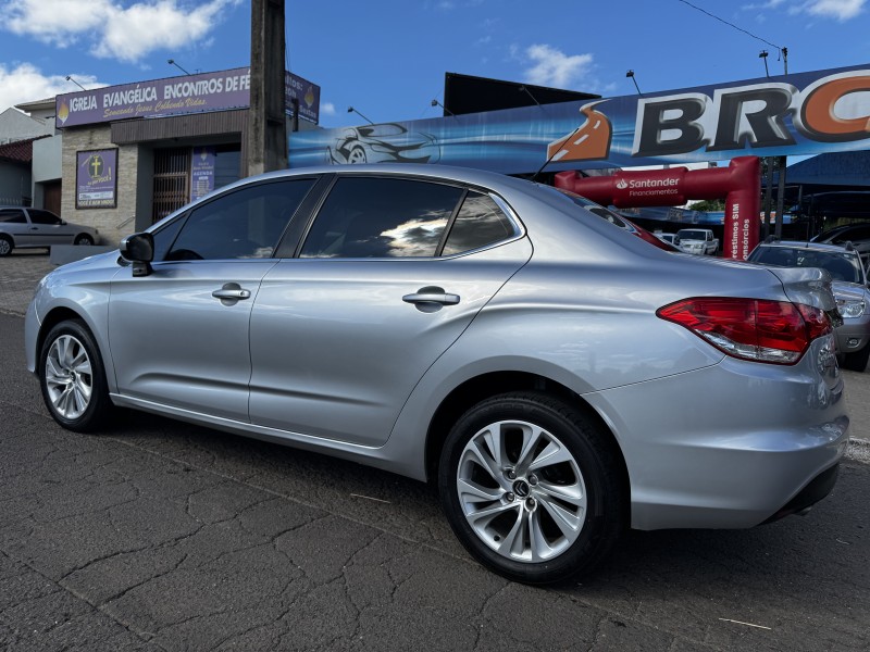 C4 LOUNGE 2.0 MPFI TENDANCE 16V FLEX 4P MANUAL - 2014 - DOIS IRMãOS