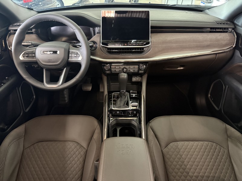 COMMANDER 2.2 OVERLAND TD380 4X4 TURBO DIESEL 4P AUTOMÁTICO - 2025 - FARROUPILHA