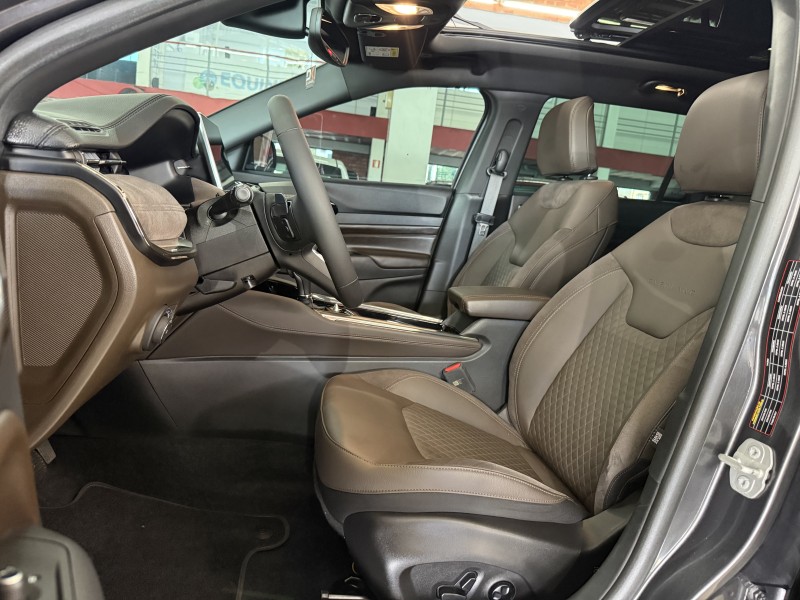 COMMANDER 2.2 OVERLAND TD380 4X4 TURBO DIESEL 4P AUTOMÁTICO - 2025 - FARROUPILHA