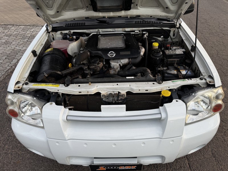 FRONTIER 2.8 XE 4X4 CD TURBO ELETRONIC DIESEL 4P MANUAL - 2005 - DOIS IRMãOS