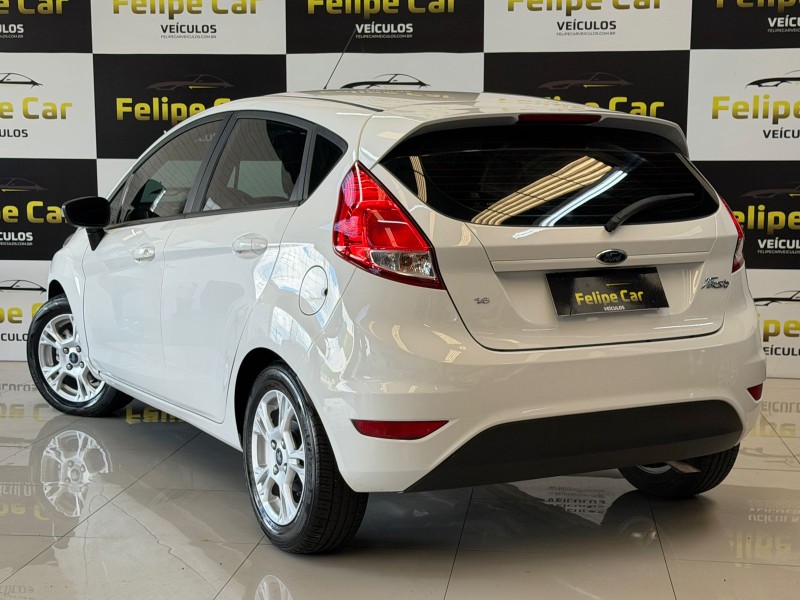 FIESTA 1.6 SE HATCH 16V FLEX 4P MANUAL - 2014 - CAXIAS DO SUL