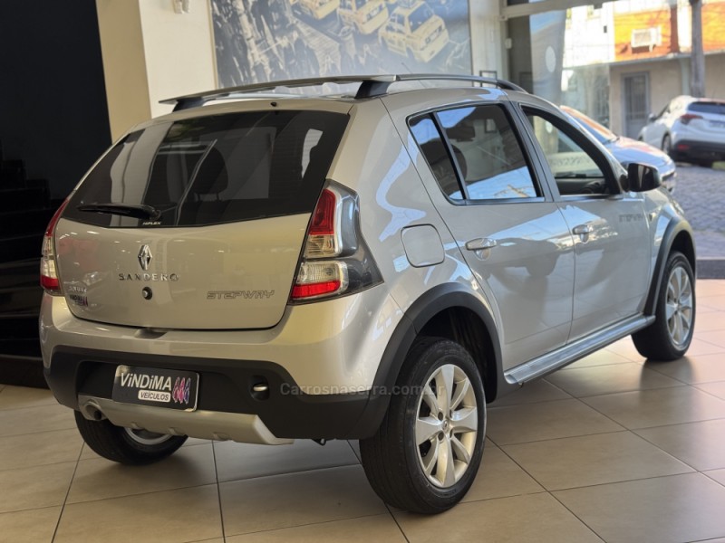 SANDERO 1.6 STEPWAY 16V FLEX 4P MANUAL - 2012 - FLORES DA CUNHA