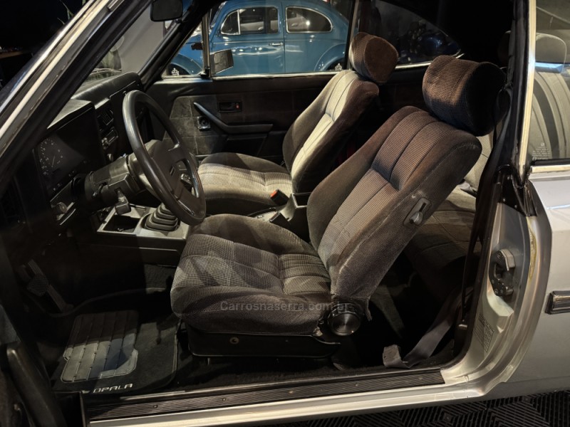 OPALA 4.1 COMODORO 12V GASOLINA 2P MANUAL - 1988 - FARROUPILHA