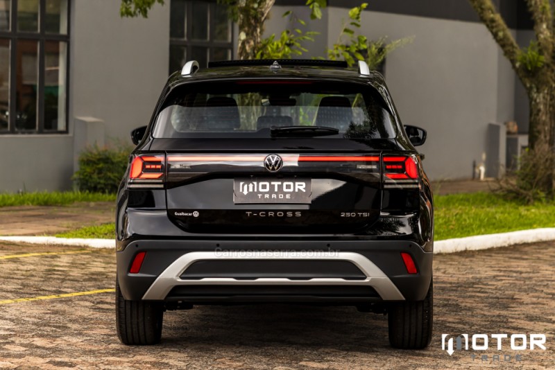 T-CROSS 1.4 HIGHLINE TSI 16V FLEX 4P AUTOMÁTICO - 2025 - PORTO ALEGRE