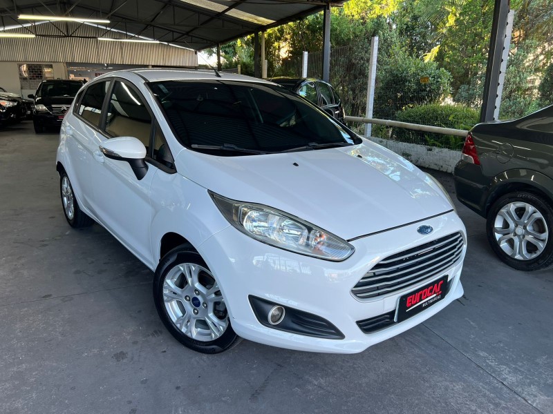 FIESTA 1.6 SE HATCH 16V FLEX 4P MANUAL - 2015 - CAXIAS DO SUL
