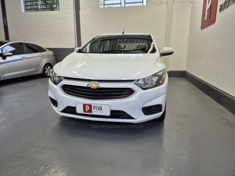 ONIX 1.0 MPFI LT 8V FLEX 4P MANUAL - 2017 - GARIBALDI