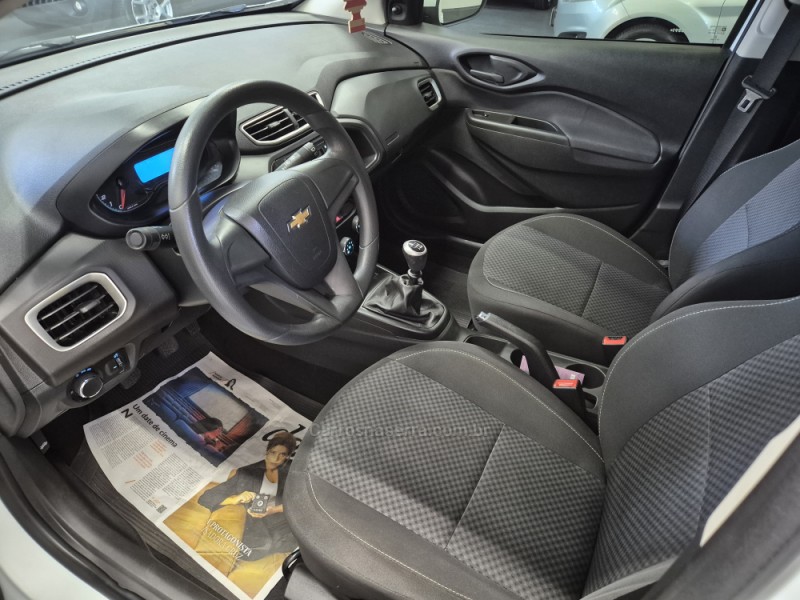 ONIX 1.0 MPFI LT 8V FLEX 4P MANUAL - 2017 - GARIBALDI