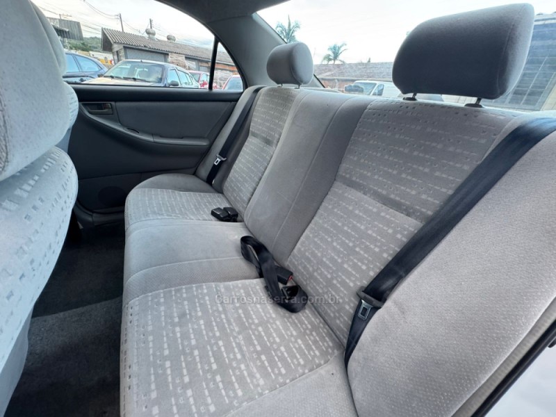 COROLLA 1.6 XLI 16V GASOLINA 4P AUTOMÁTICO - 2004 - IGREJINHA