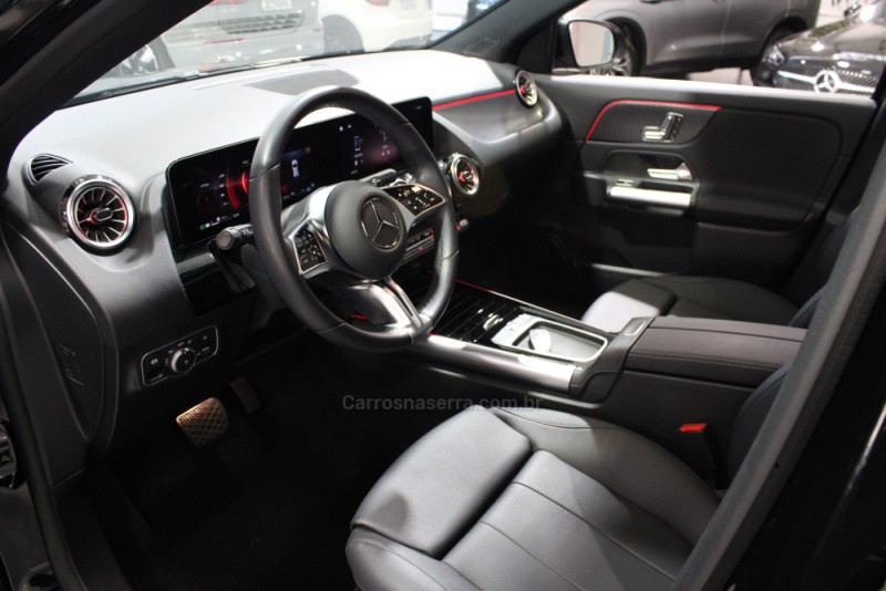 GLA 200 1.3 CGI PROGRESSIVE 16V TURBO HÍBRIDO 4P AUTOMÁTICO - 2025 - CAXIAS DO SUL