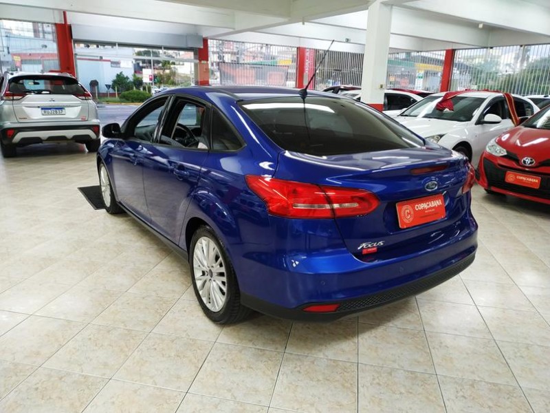 FOCUS 2.0 SE PLUS SEDAN 16V FLEX 4P AUTOMÁTICO - 2016 - CAXIAS DO SUL