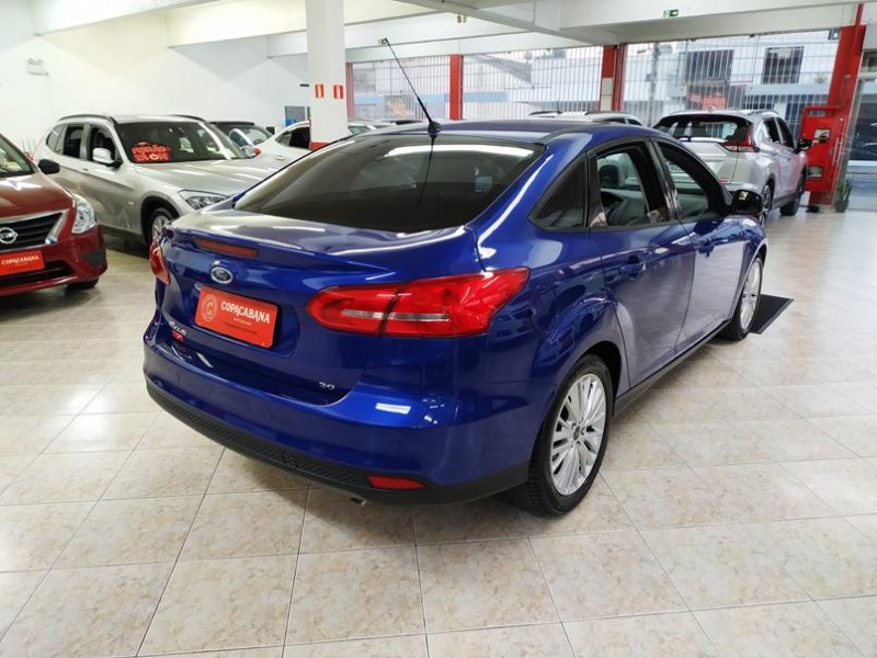 FOCUS 2.0 SE PLUS SEDAN 16V FLEX 4P AUTOMÁTICO - 2016 - CAXIAS DO SUL