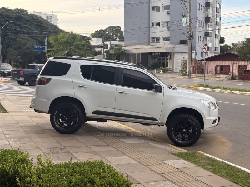 TRAILBLAZER 3.6 LTZ 4X4 V6 GASOLINA 4P AUTOMÁTICO - 2014 - FARROUPILHA