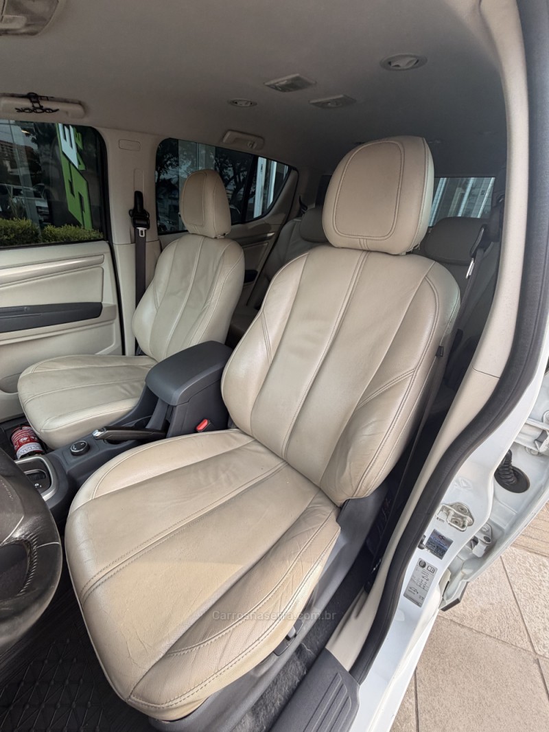 TRAILBLAZER 3.6 LTZ 4X4 V6 GASOLINA 4P AUTOMÁTICO - 2014 - FARROUPILHA