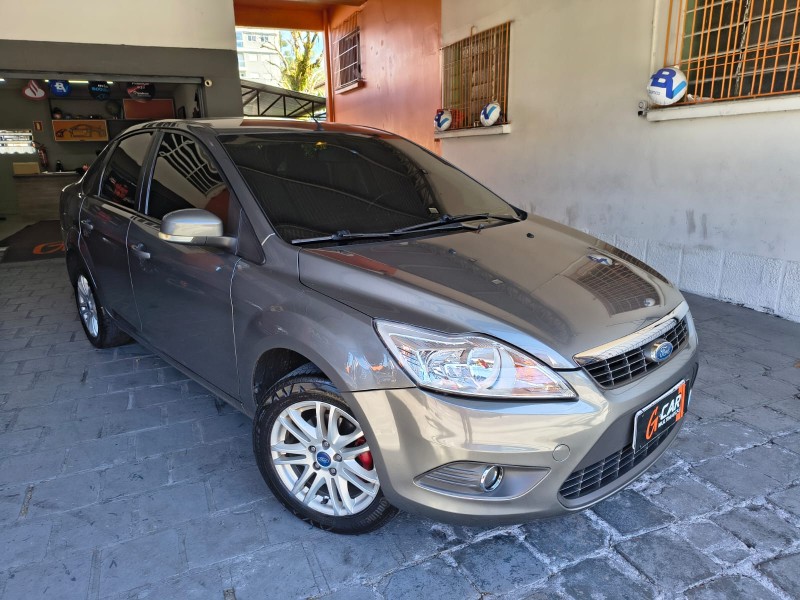 FOCUS 2.0 GLX SEDAN 16V FLEX 4P MANUAL - 2012 - CAXIAS DO SUL