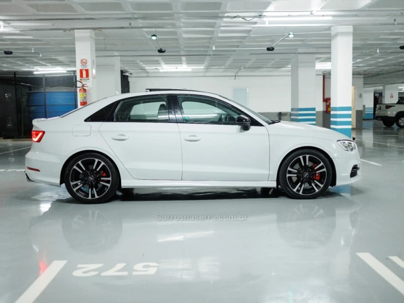 S3 2.0 TFSI SEDAN QUATTRO GASOLINA 4P S-TRONIC - 2015 - PORTO ALEGRE