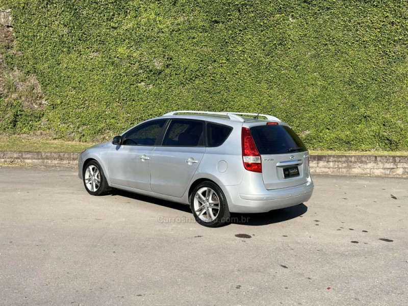 I30 CW 2.0 MPFI 16V GASOLINA 4P MANUAL - 2011 - BENTO GONçALVES