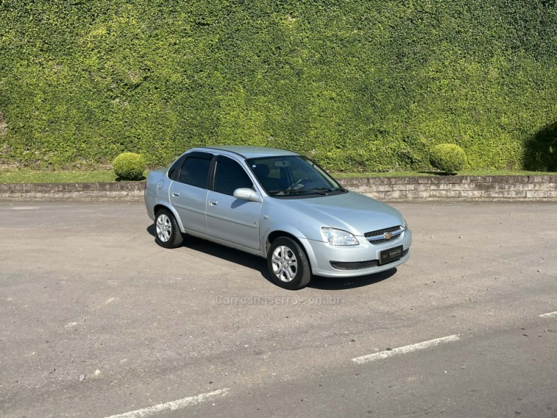 CLASSIC 1.0 MPFI LS 8V FLEX 4P MANUAL - 2011 - BENTO GONçALVES