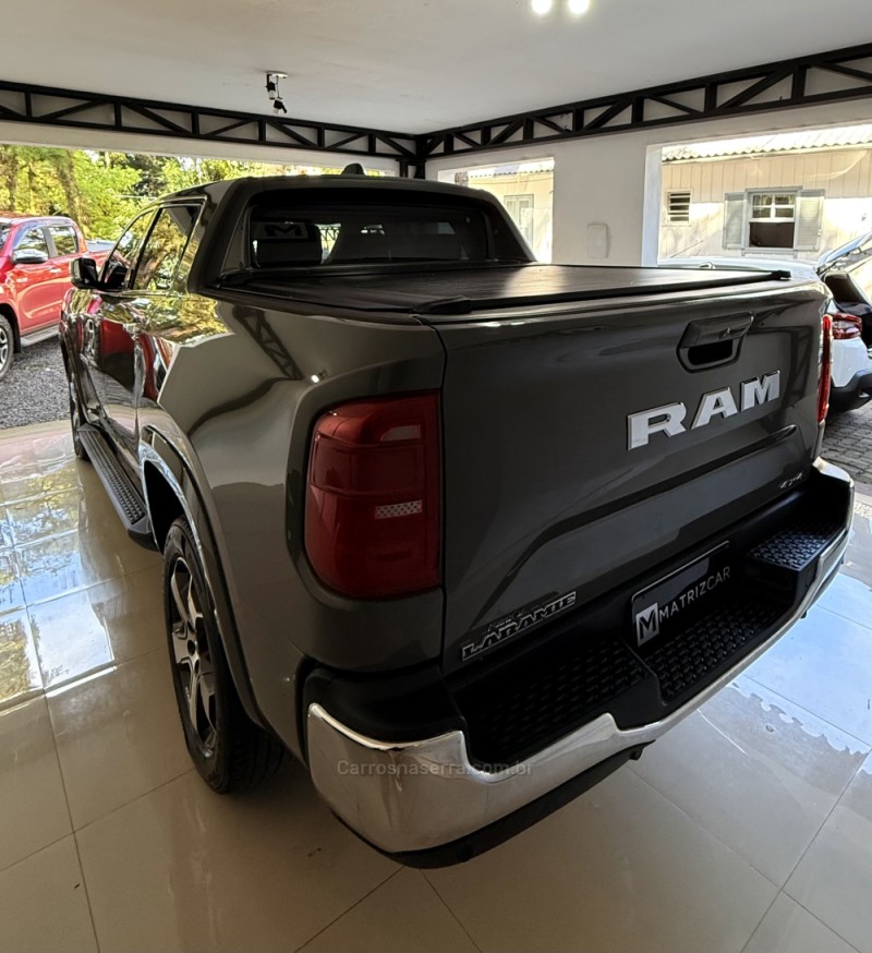 RAMPAGE 2.0 LARAMIE 4X4 TURBO DIESEL 4P AUTOMÁTICO - 2024 - CANELA