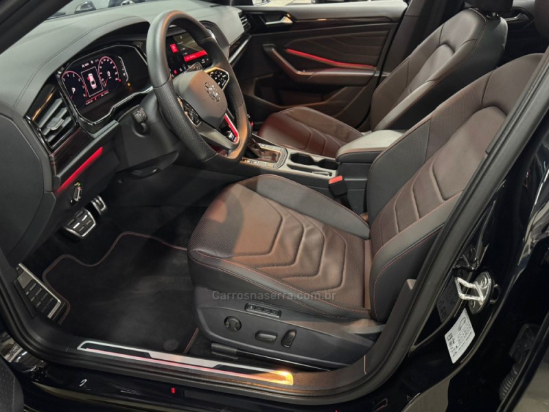JETTA 2.0 16V TSI GLI 350 GASOLINA 4P AUTOMÁTICO - 2024 - CAXIAS DO SUL