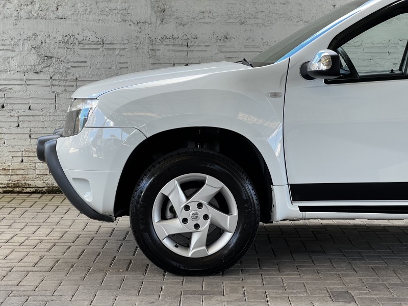 DUSTER 1.6 DYNAMIQUE 4X2 16V FLEX 4P MANUAL - 2014 - BENTO GONçALVES