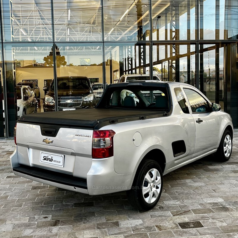 MONTANA 1.4 MPFI LS CS 8V FLEX 2P MANUAL - 2017 - VACARIA
