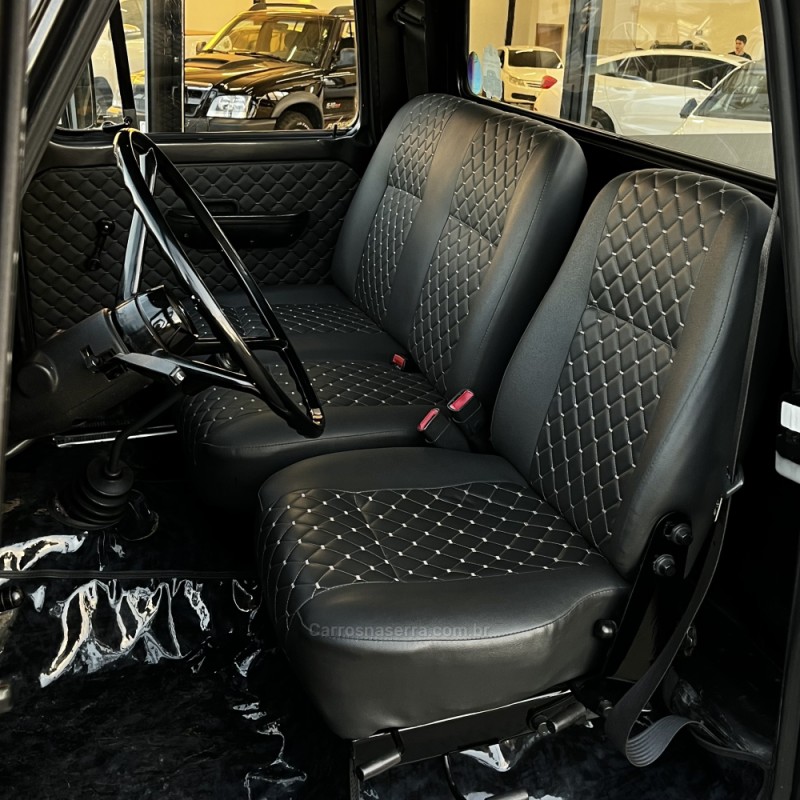 F-1000 3.9 SUPER SÉRIE CS 8V DIESEL 2P MANUAL - 1980 - VACARIA